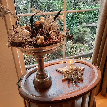 別荘 Zwijntje I With Floral Garden プッテン